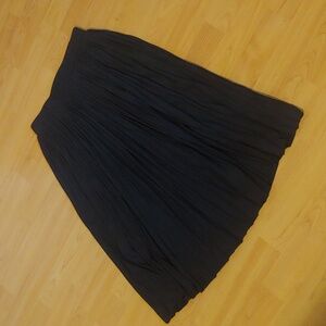 Wilfred Borjes Pleated Skirt in Black